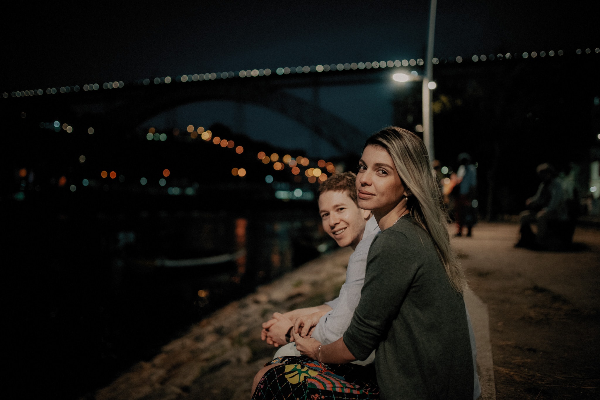 Porto engagement session by the Douro river